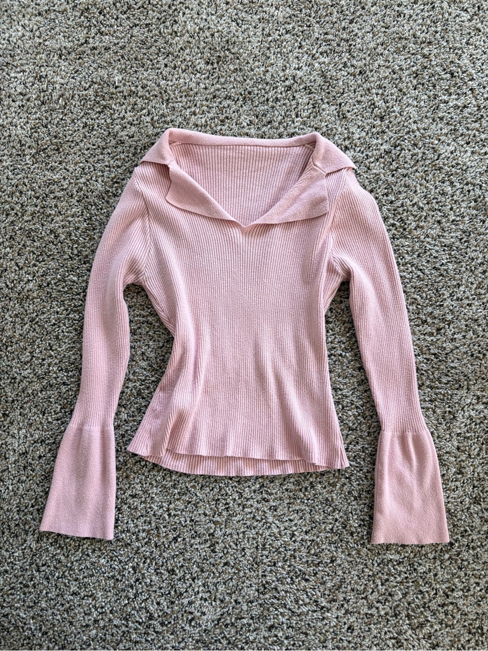 Women's Pink Ribbed V-Neck Sweater with Flared Cuffs